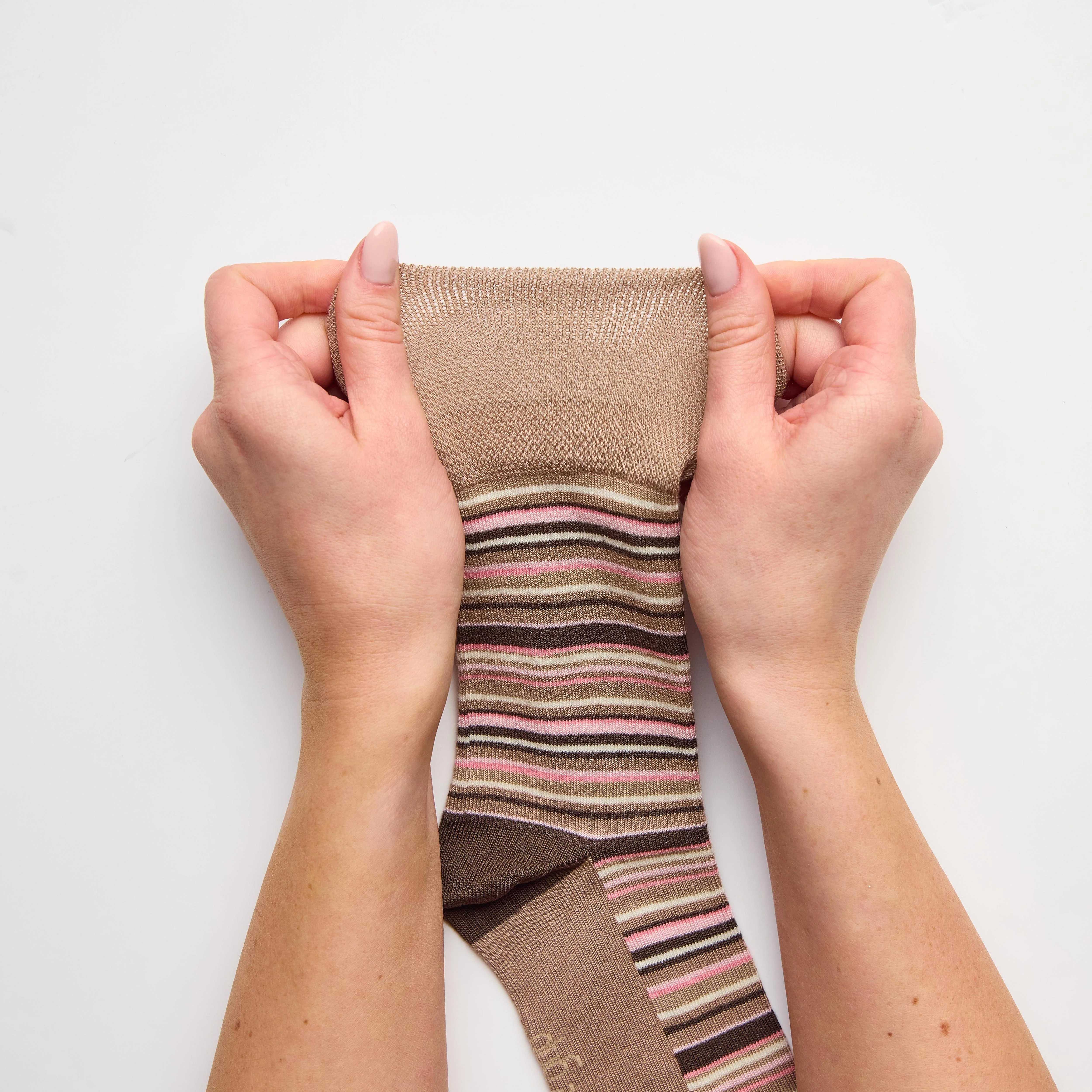 3 Pairs Ladies Bamboo Socks - Neutral - Image 3